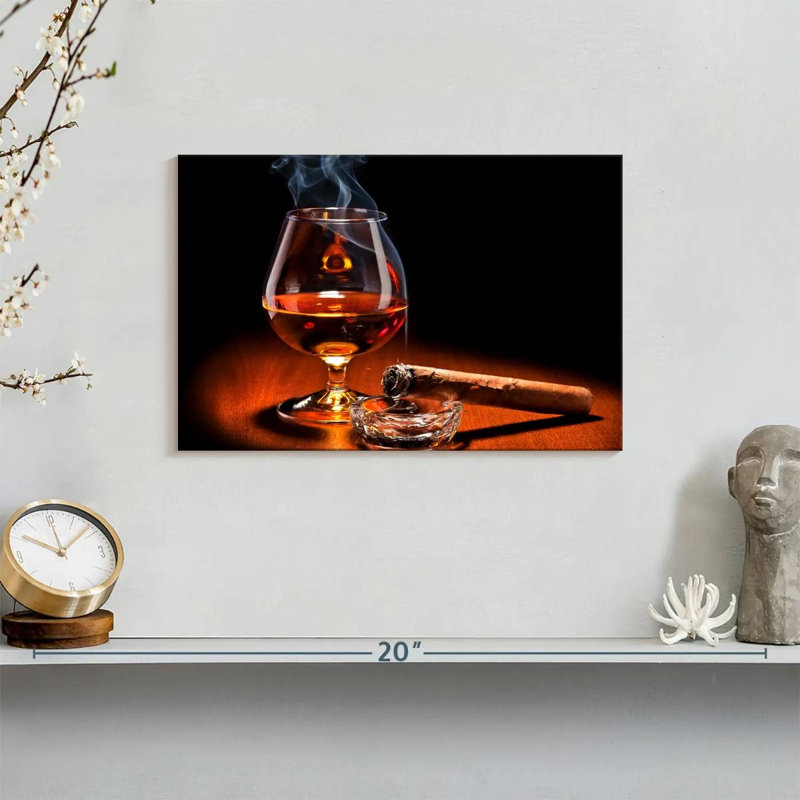 Cigare Yarlin et verre de cognac, H 8 po x l 12 po