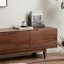 Console de télévision moderne et simple au design épuré-137532796