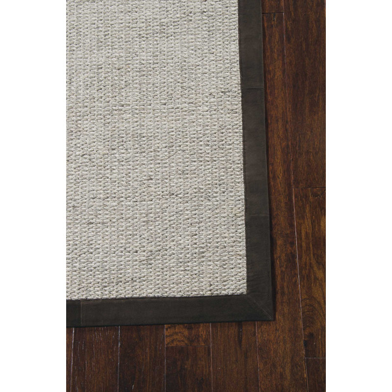 Tapis cendré noué à la main Lucia, Rectangle 5 pi 6 po x 7 pi 5 po