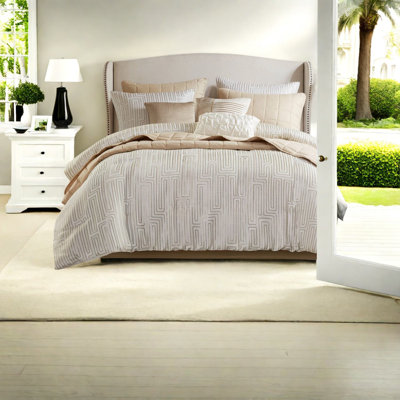 Luxury King Bedding Sets, Ivory Polyester Jacquard Design For Home