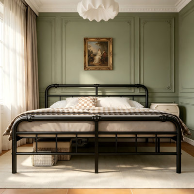 Structure de lit de 14 po avec très grande tête de lit et pied de lit de style victorien, lit plateforme avec lattes en métal, aucun sommier requis, rangement sous le lit, assemblage facile, noir