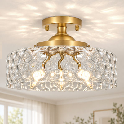 Plafonnier semi-encastré 3 lumières en laiton brossé avec abat-jour en verre martelé transparent