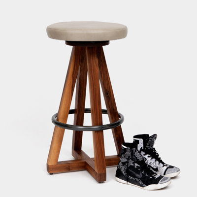 X3 30" Swivel Bar Stool