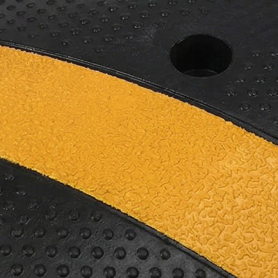 6FT*1 piece + end caps*2 pieces 2-pack Heavy‑Duty Recycled Rubber Speed Bumps, 2‑Channel Modular Cable Protector Ramps, 25000‑LB Traffic‑Calming Ramp for Driveway, Asphalt, Concrete & Gravel Surfaces