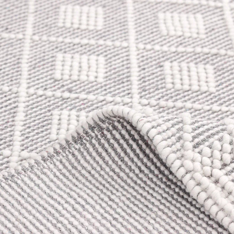 Geometric Area Rug in Gray/White, Rectangle 8' x 10'