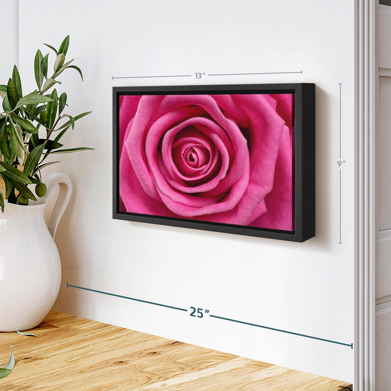 Impression sur toile rose vif, H 9 po x l 13 po