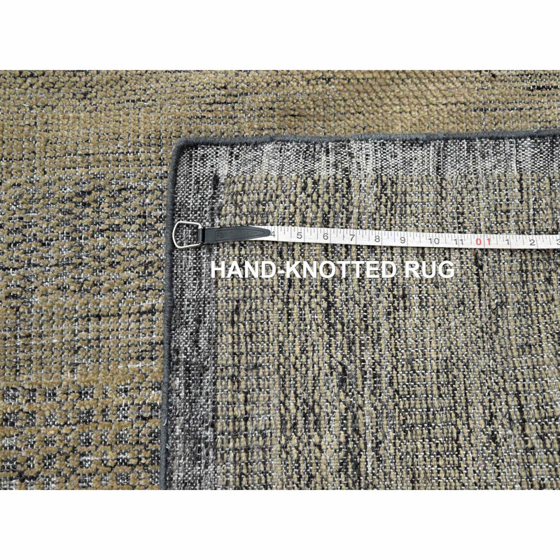 Tapis oriental de 11 pi 10 po x 15 pi au fini brun anthracite, noir et gris anthracite vieilli avec chaînes exposées, surdimensionné 100% laine noué à la main