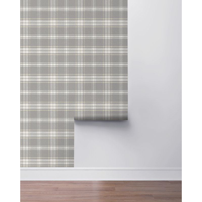Designs & Evergreen Dellabrooke, Gris