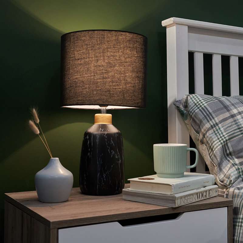 Metal Table Lamp, Black