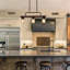 Lustre linéaire de style maison de campagne à 3 lumières pour îlot de cuisine Casteel