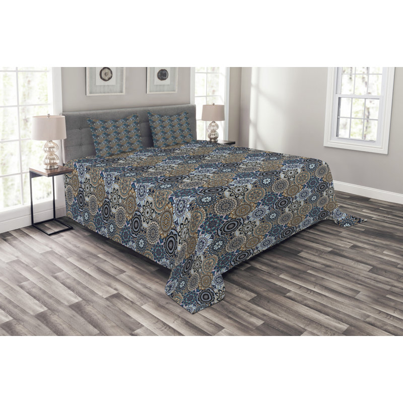 Adilyn Blue/Yellow Microfibre Bedspread Set, 220 x 264 cm Bedspread - 2 Shams