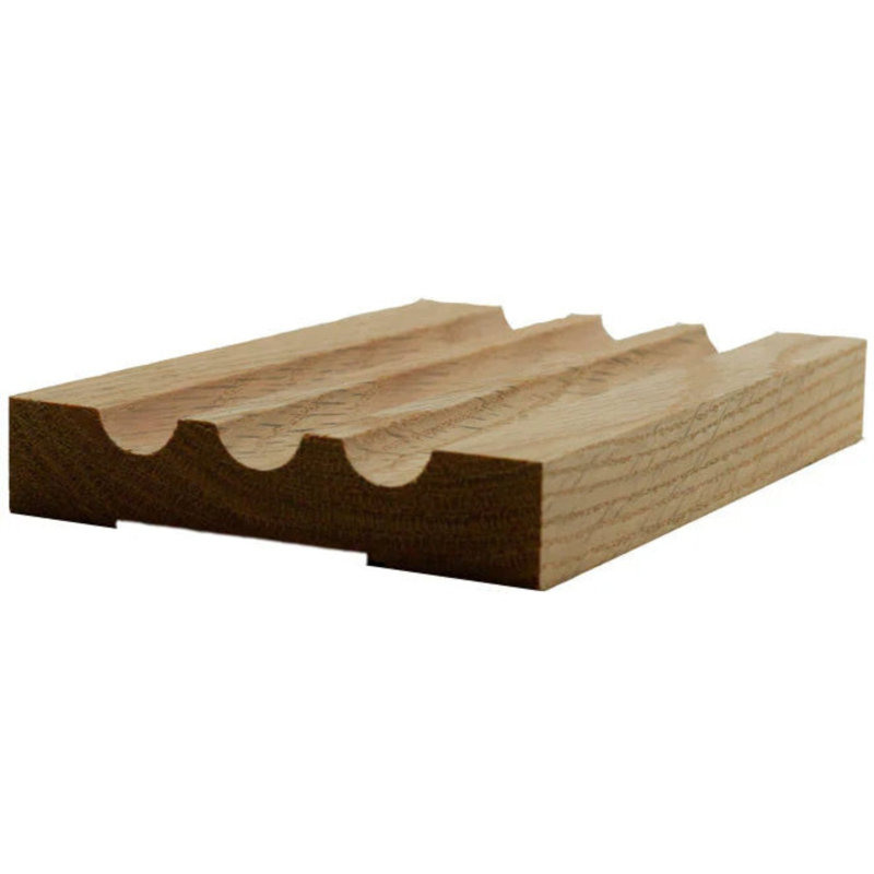 Boîtier EWCA46 cannelé de 3 1/2 po de largeur x 3/4 po. Garniture sans finition, H 0,75 po x l 3,5 po x P 42 po, Chêne rouge