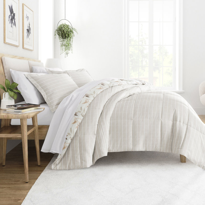 All Season Down-Alternative Comforter Set in Foliage Stripe, King Comforter + 2 King Shams