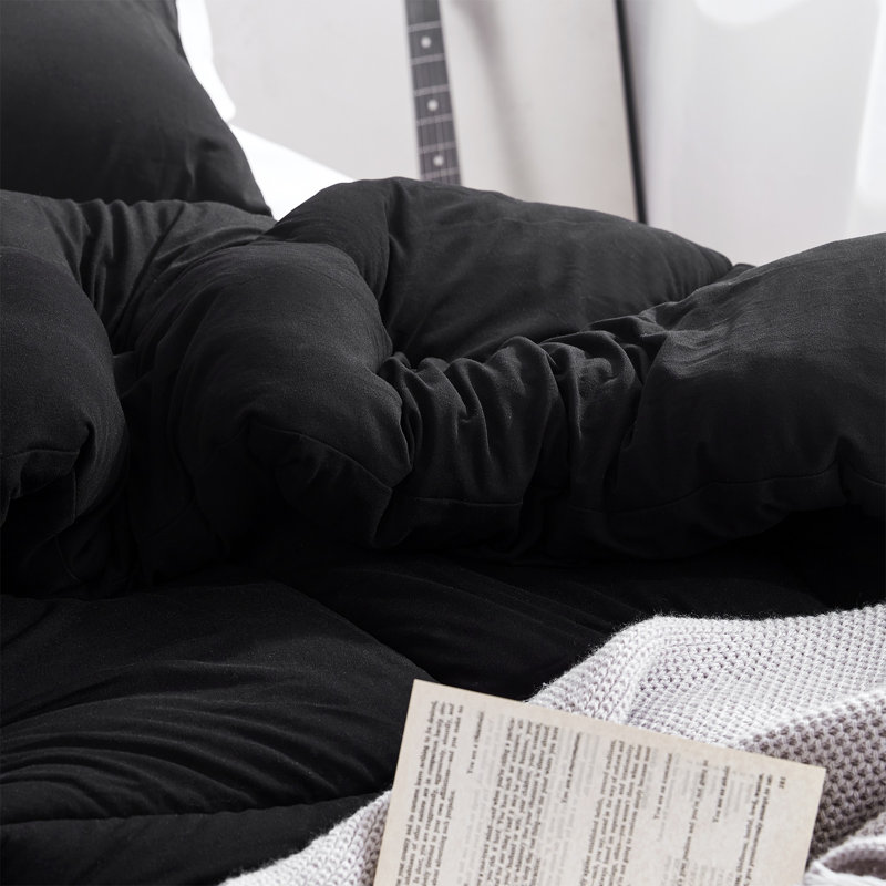 Summertime Coma Inducer Buttery Soft Oversized Comforter, Black, Queen Comforter