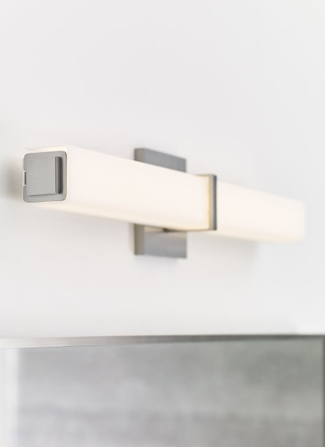 Milan 24 Bath, Hand Rubbed Antique Brass
