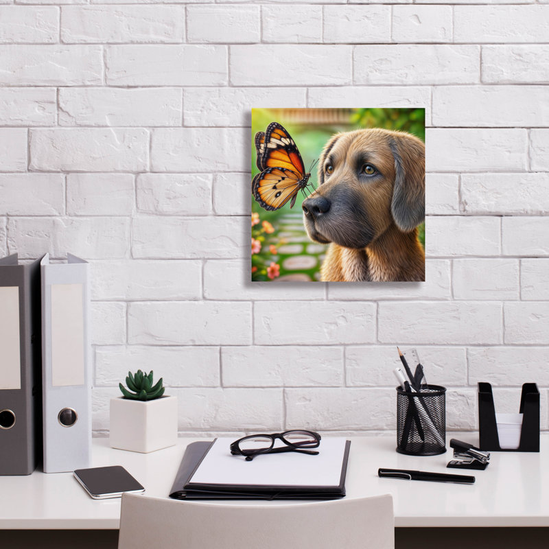 Art mural sur toile Domonkos «Dog & Butterfly» par Rey Klimt, H 12 po x l 12 po