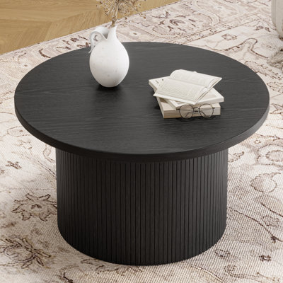 31.5'' Round Coffee Table With Woodgrain Top And Tambour Shade Accents For Living Room