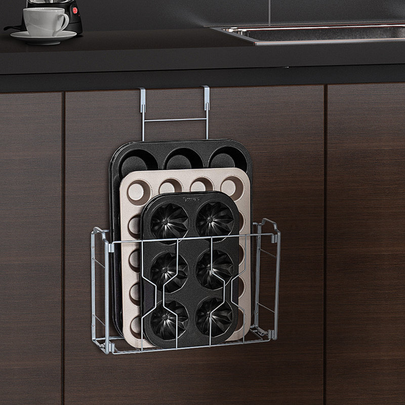 Ensemble de 2 porte-organisateurs de porte / d'armoire à fixation murale dans la cuisine ou le garde-manger pour planche à découper, papier d'aluminium, produits de nettoyage, argent