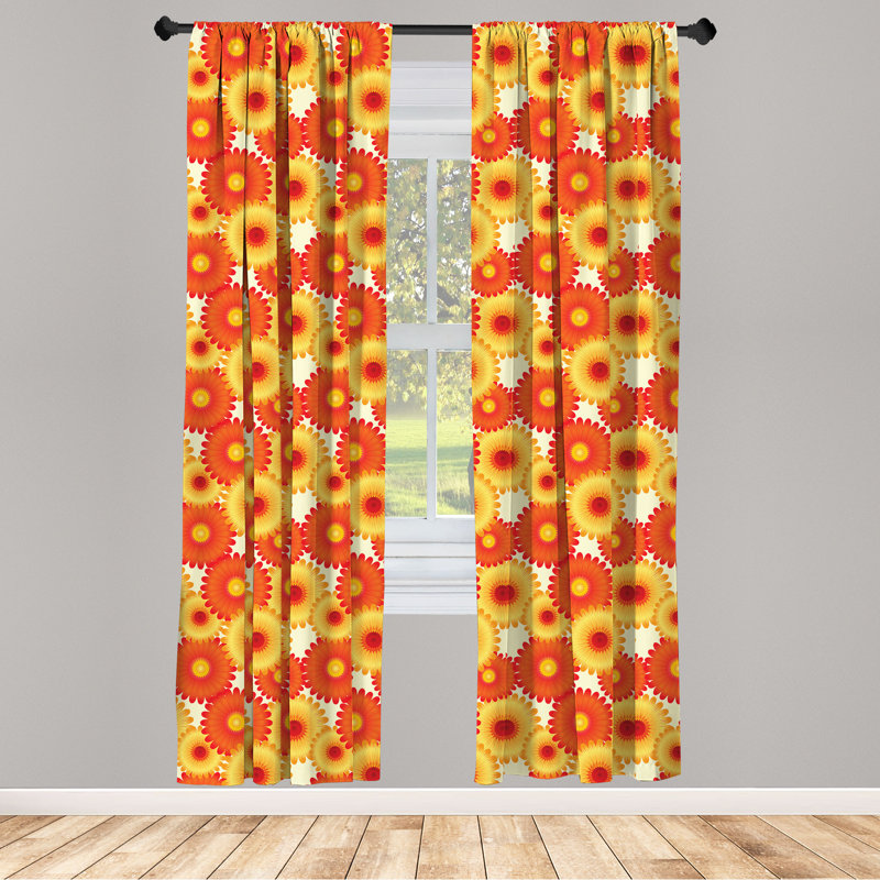 Rideaux rouges à 4 panneaux Red Barrel Studio®, graphique de pétales Gerbera, écarlate jaune orange, L 56 po x L 95 po