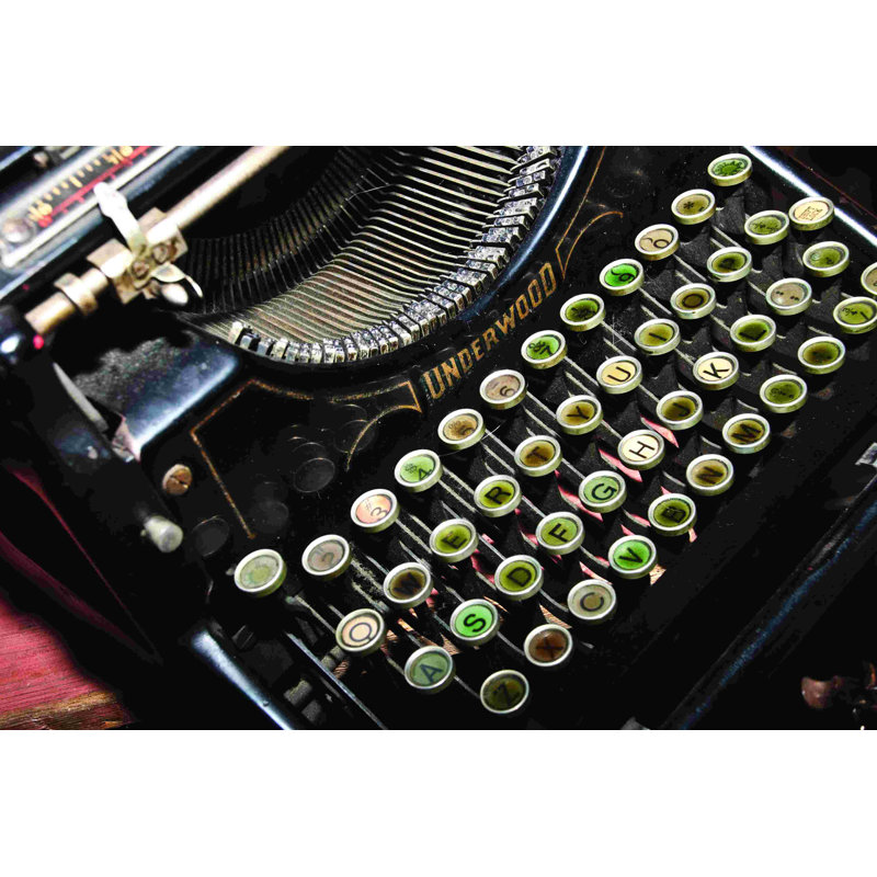 Antique Typewriter - Photographie sur toile tendue, H 20 po x l 30 po