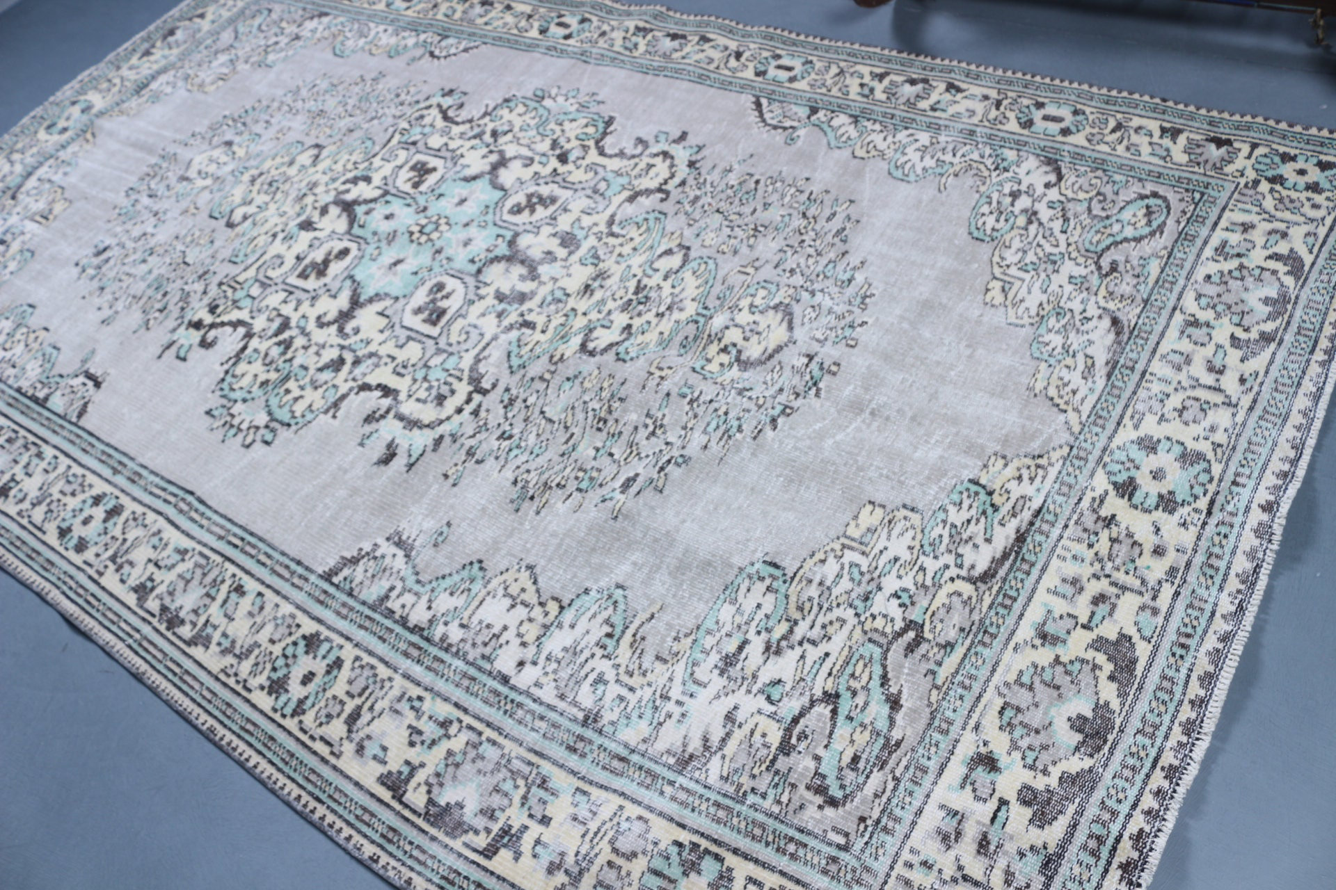 Bungalow Rose Large Gray Turkish Rug Ideal For Bohemian Bedroom Office ...