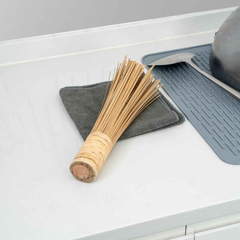 Ensemble de brosse à poils en bambou 11 po avec poignée longue ergonomique, outil de nettoyage pour aliments collés, brosse de cuisine durable