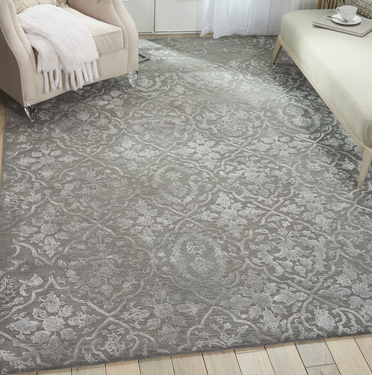Toravon Rugs Rosdorf Park Trevethan Glam Hand-Tufted Charcoal/Silver Area Rug | Wayfair