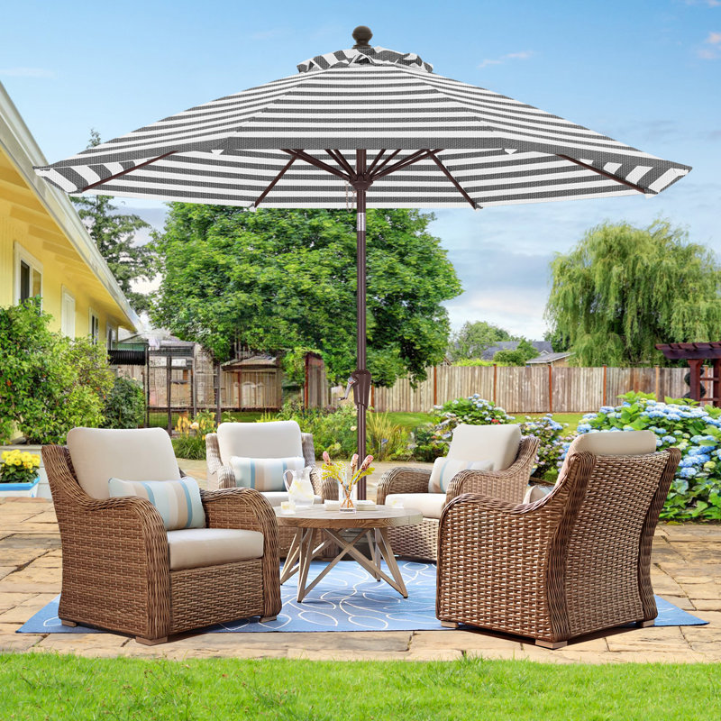 Parasol de marché en oléfine de 2,74 m (9 pi) avec inclinaison et levage à manivelle, Rayures Sterling