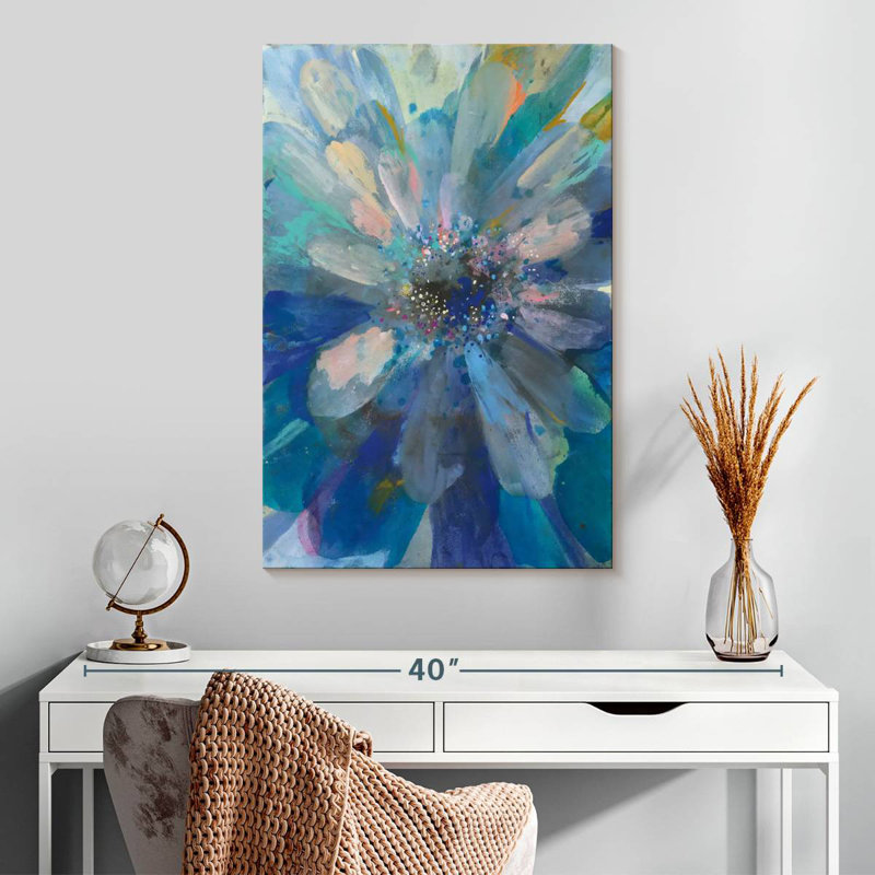 Avery Intensity I, 30" H x 20" W