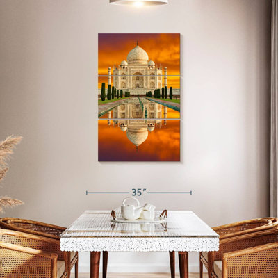 Nicci Taj Mahal At Sundown