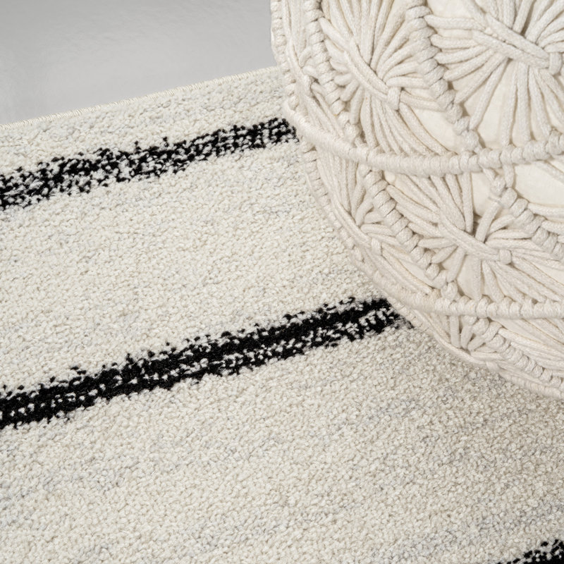 Tapis crème / noir Melvis, Rectangle 7 pi 9 po x 10 pi