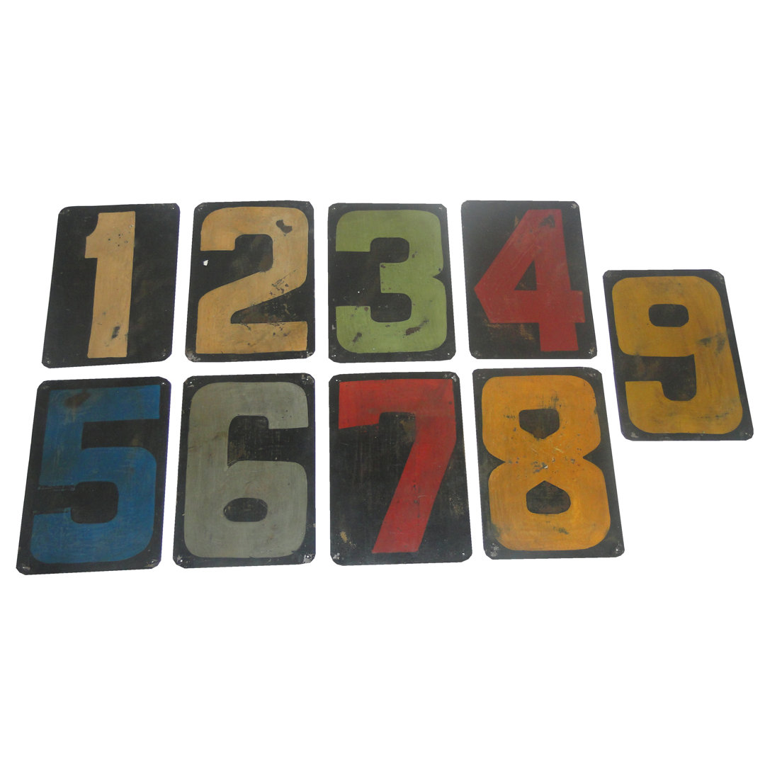 9 Piece Iron Plaque Wall Décor Set