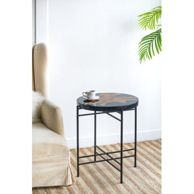 Table d'appoint D22x23,5 "
