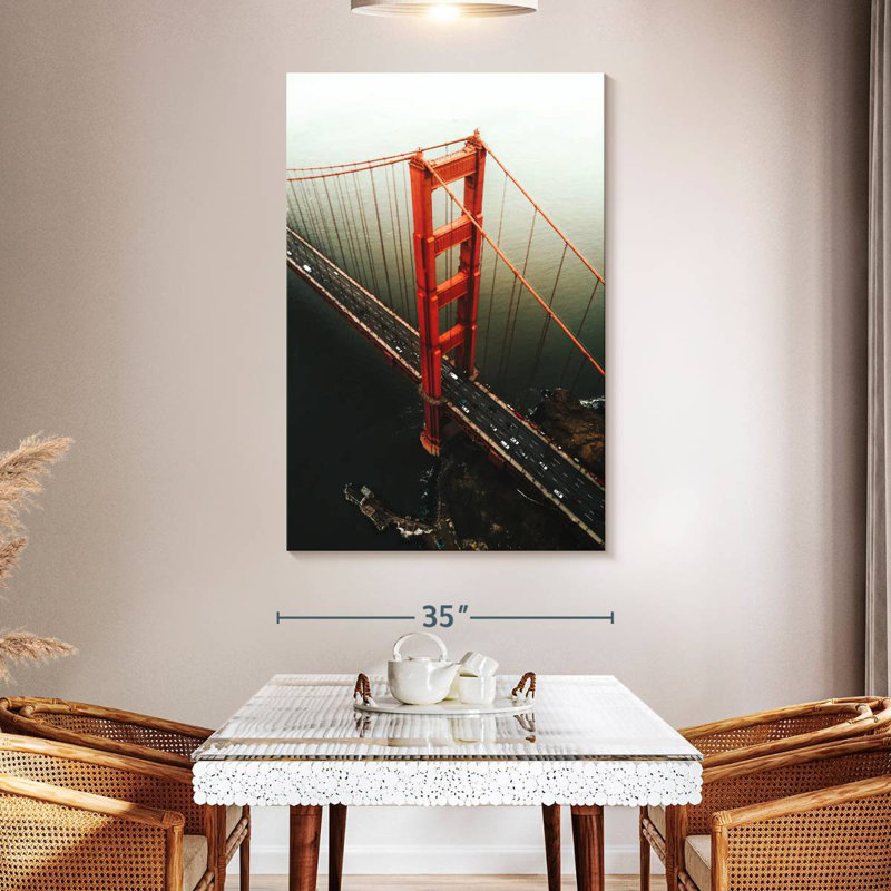 Lilie Golden Gate Tower View, H 30 po x l 20 po