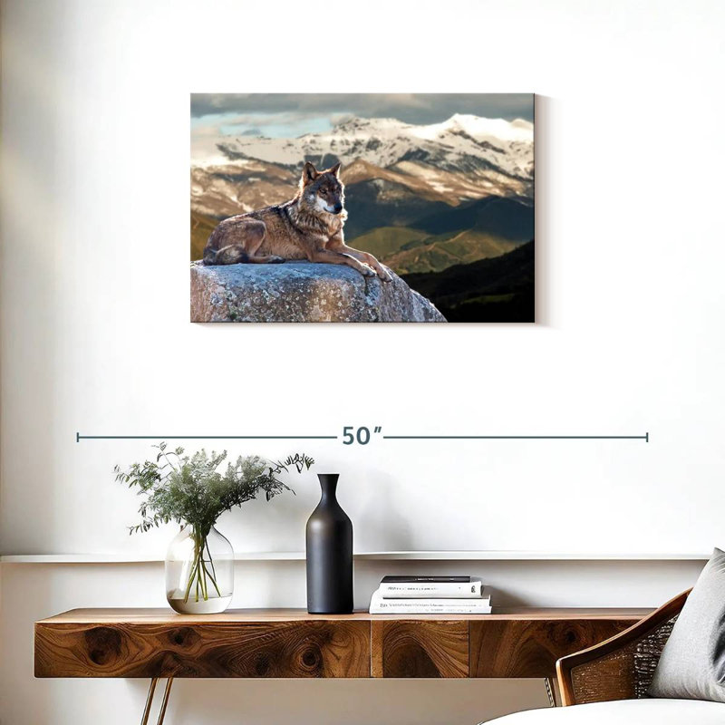Brampt Iberian Wolf, 20" H x 30" W