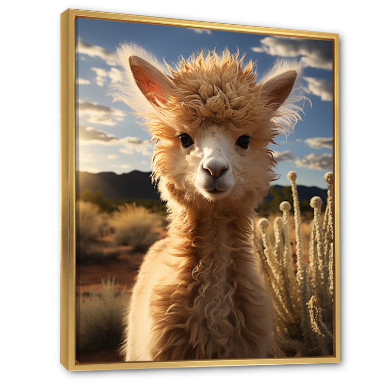 Azacha Alpaca Vibrant Portrait II - art sur toile Alpaca, H 44 po x l 34 po, Cadre flottant doré