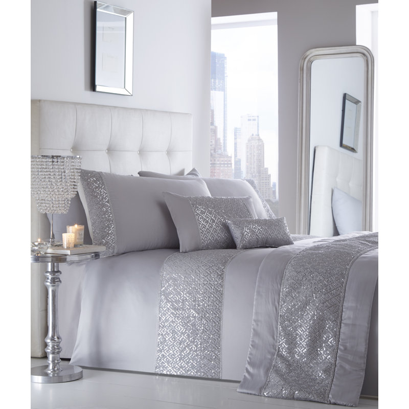 Anwen Glam Duvet Cover Set, Silver, Kingsize Duvet Cover + 2 Standard Pillowcases