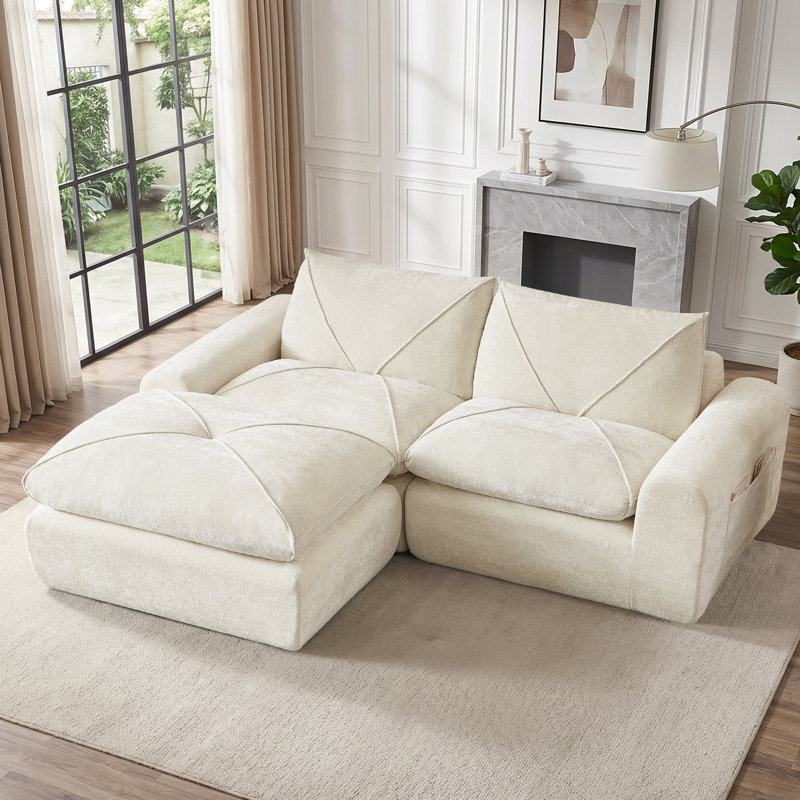 Canapés modulaires Boneless, Chenille beige, 30" H x 85" W x 71" D