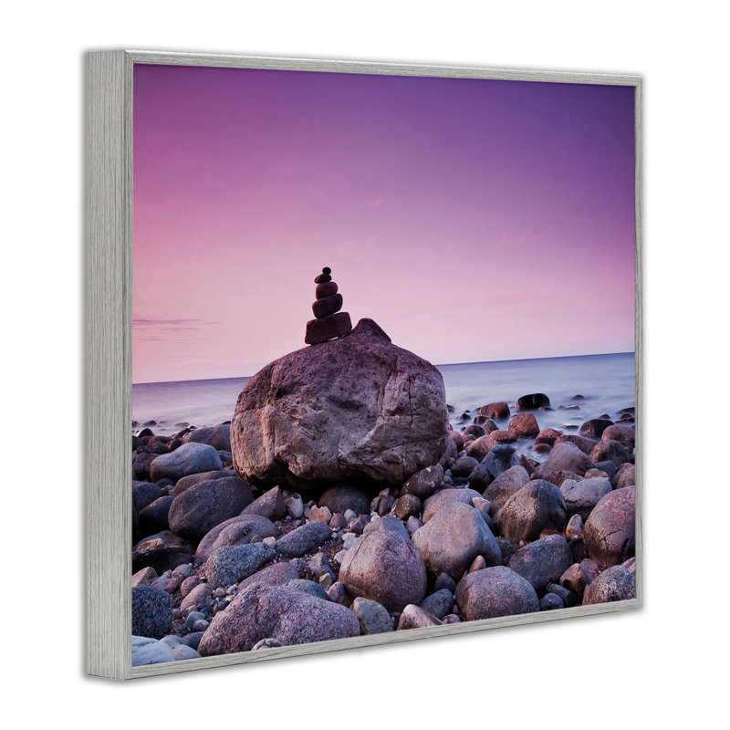 «Stacked Rocks on Shore», estampe numérique par Incado, Estampe numérique Farmhouse, H 24 po x l 30 po