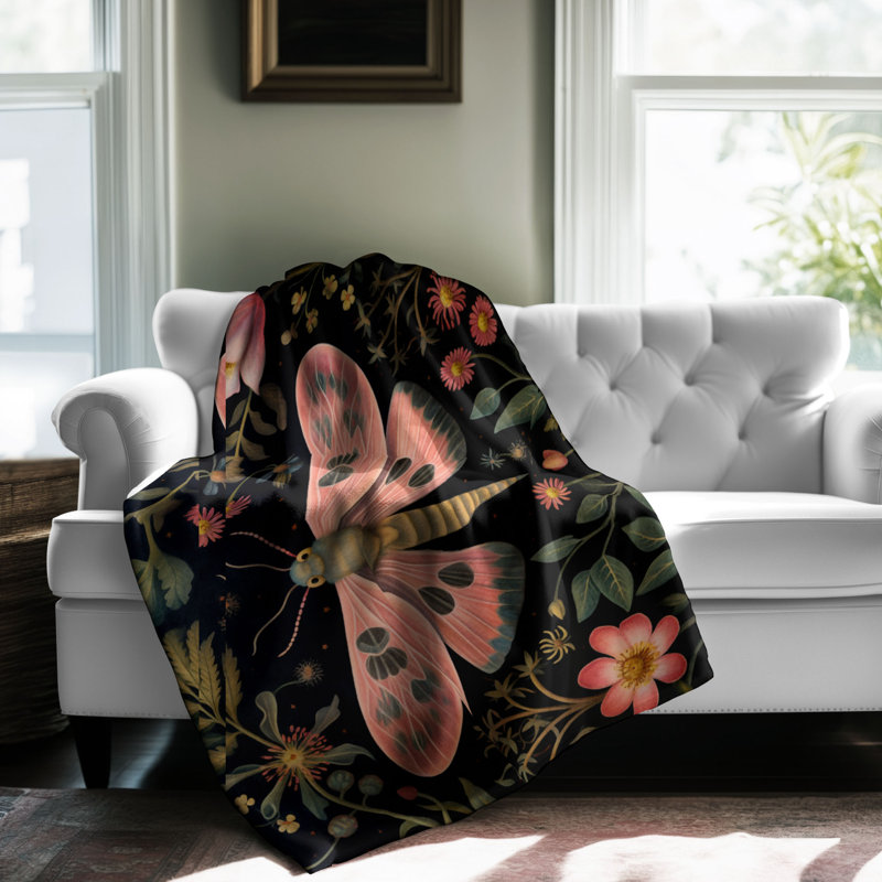  Couverture Flora-Kissed Moths, L 60 po x l 50 po