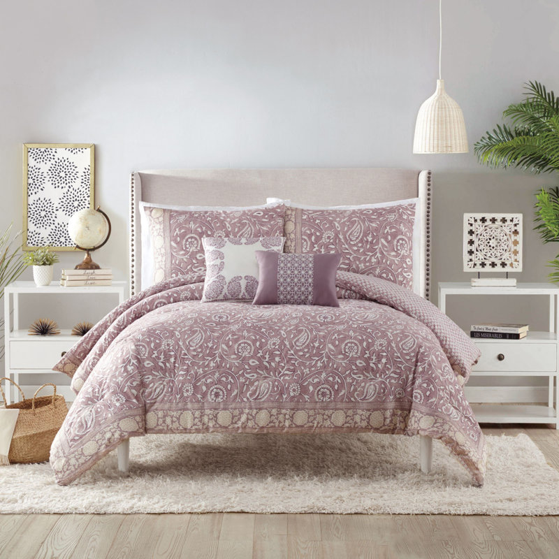 Socorro 5 Piece Reversible Comforter Set, King Comforter + 2 Shams + 2 Throw Pillows