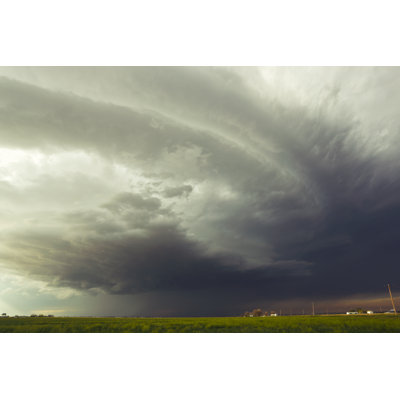 Large tempête dangereuse par Beyondimage
