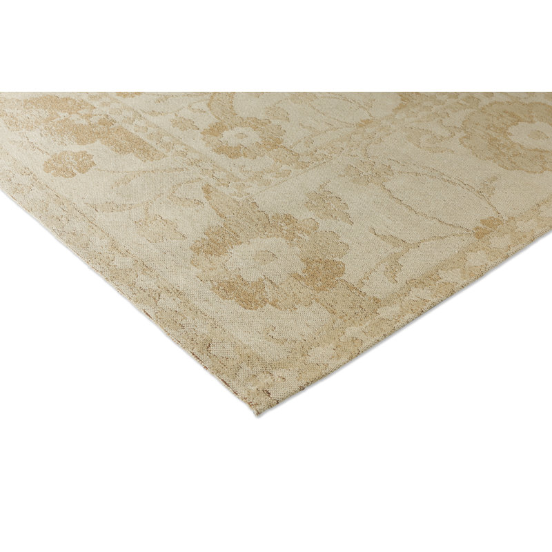 LA Newborough Pale Gold 081606 200X280, Rectangle 4'7" x 6'7"