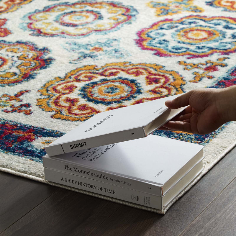 Ivory and Blue Floral Medallion 8' x 10' Area Rug