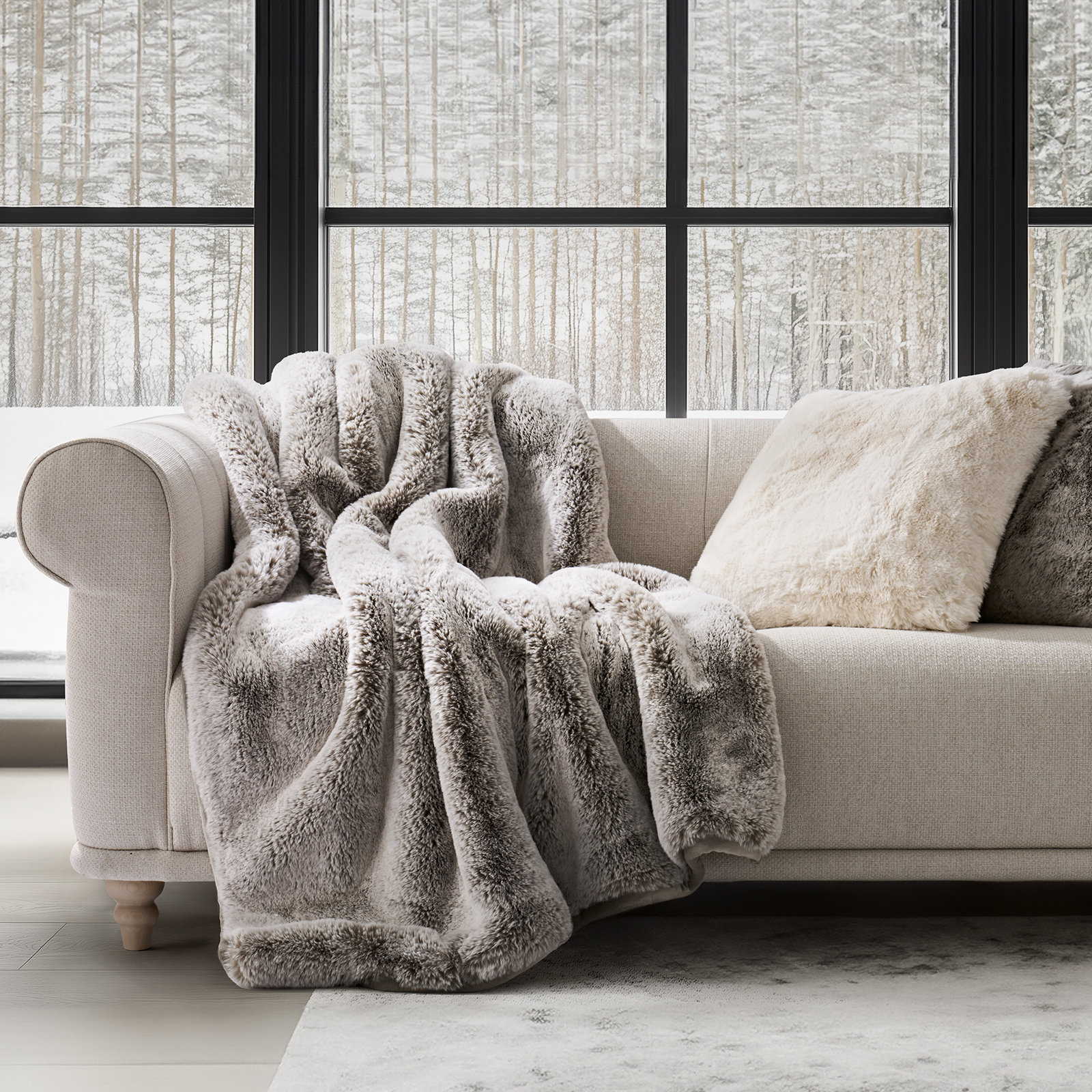 Luxury Soft Faux Chinchilla Fur Throw Blanket 1220GSM, 80" L x 60" W, Chestnut Mink