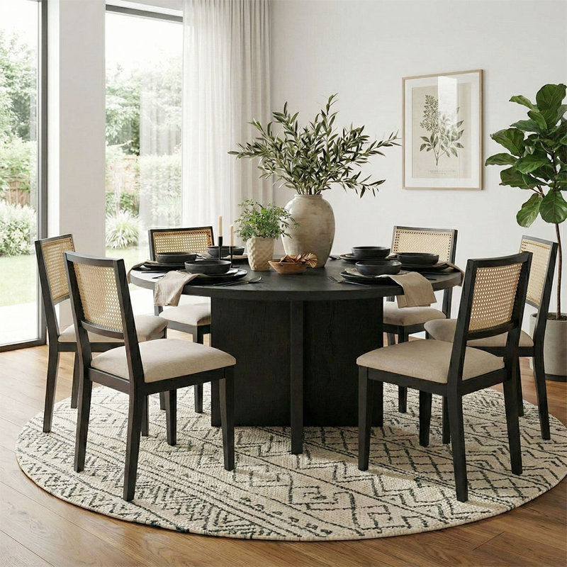 Ensemble de salle à manger à piédestal rond en bois 7 pièces 60 po Tadcaster avec 6 chaises rembourrées, Noir