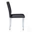Chaises de salle à manger en polyuréthane avec dossier à boucle ergonomique et pieds en métal argenté, combinant confort et style pour divers environnements.-1582843153-1582843151-1582843145