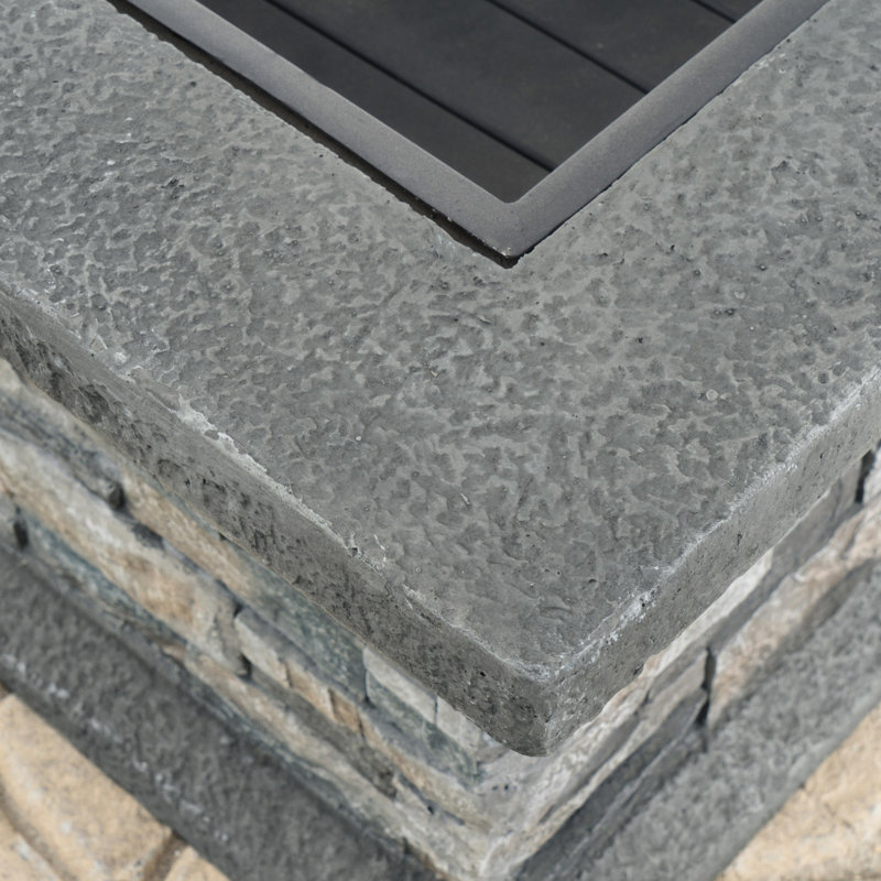Foyer carré 28 po - Ciment renforcé de fibre de verre pour plus de durabilité, garantie de repassage, assemblage facile avec manuel d'instructions et d'outils, palette de couleurs gris pierre, rehausse les espaces extérieurs, parfait