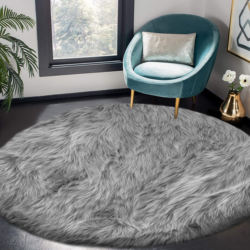 Indoor Rug, Round 6'6"