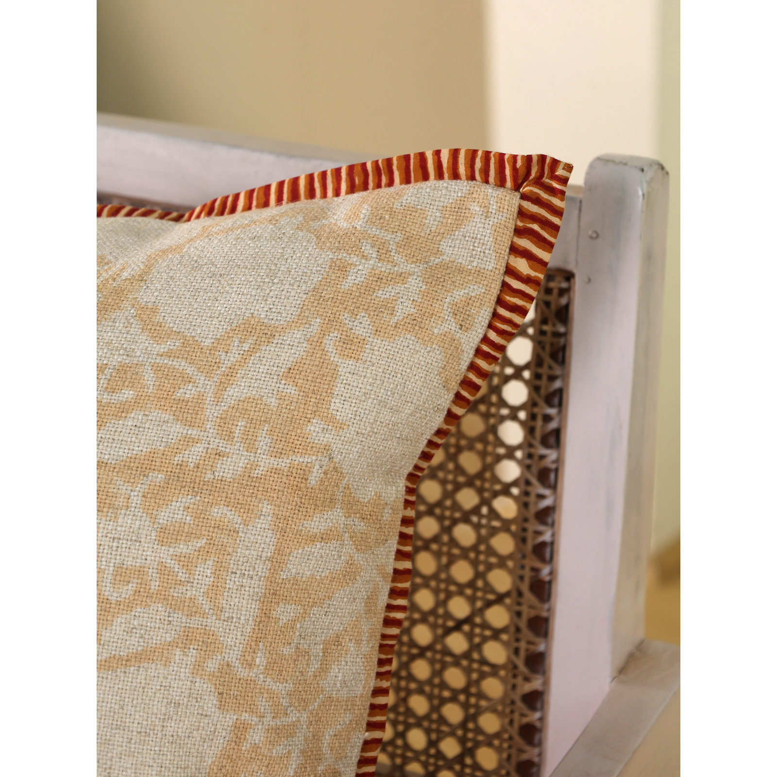 Altesa 20" x 20" Linen Pillow Cover
